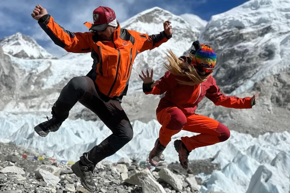 Delia a lansat piesa